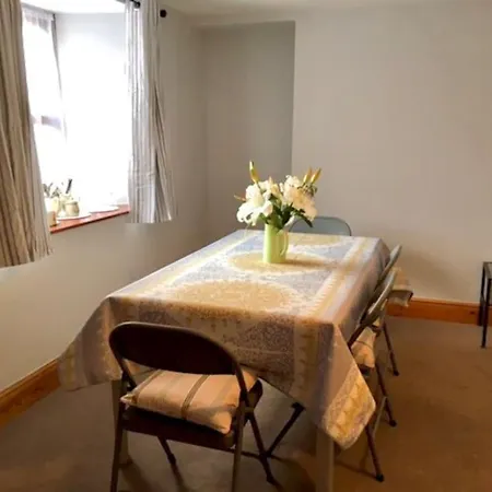 Westmorland Cottage, Yorkshire Dales Apartment *